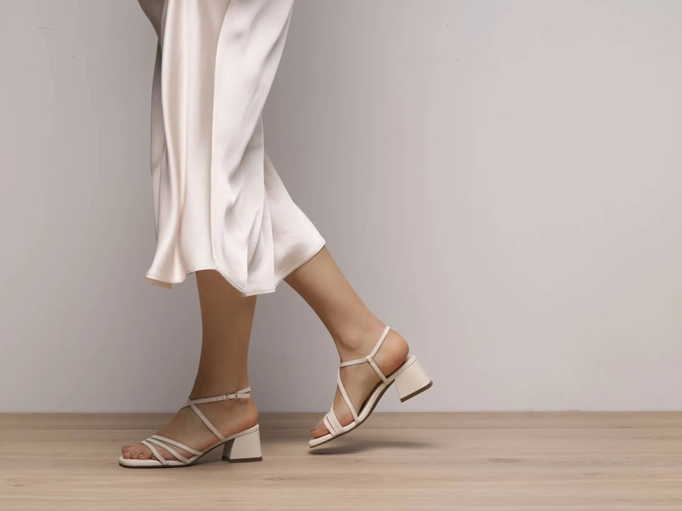 Elegant remsandal