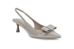 Elegant slingback pumps