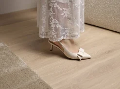 Elegant slingback pumps