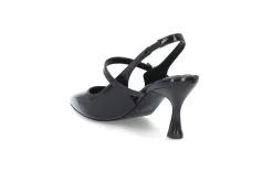 Elegant slingback pumps