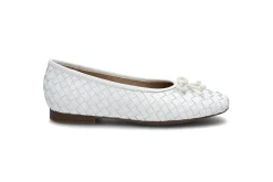 Interlace ballerina