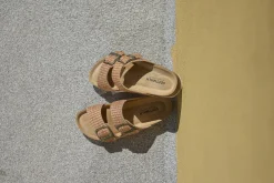 Komfortabel fotseng sandal