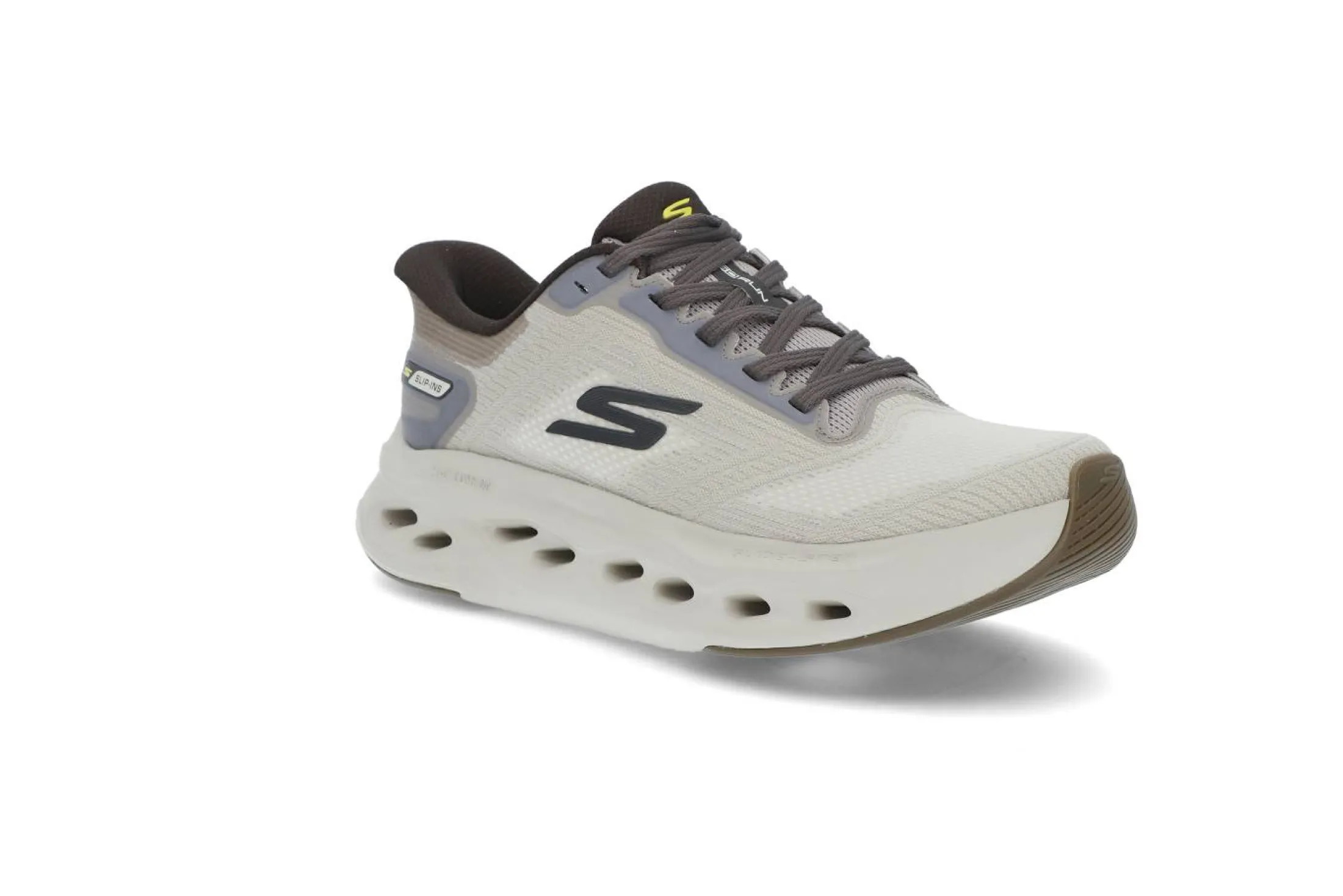 Max Cushioning Glide-Step