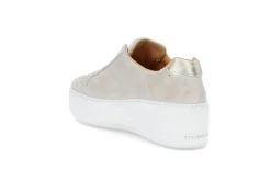 Platform sneakers