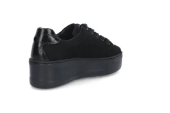 Platform sneakers