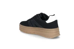 Platform sneakers