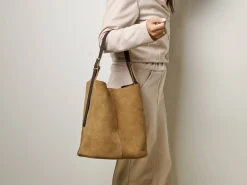 Shopper veske i semsket skinn