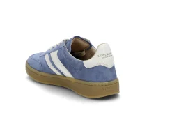 Sporty sneaker
