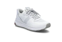 Sporty sneaker