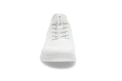 Sporty sneaker