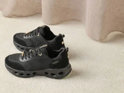 Trendy sneakers