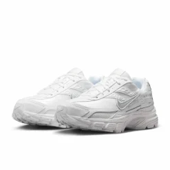 Wmns Nike Initiator